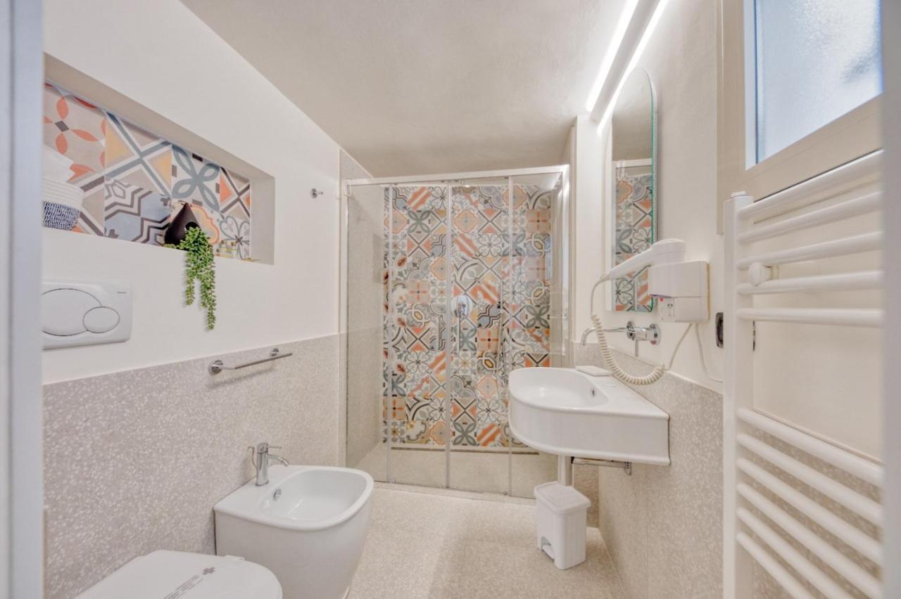 Michelangelo B&B Лечче Экстерьер фото