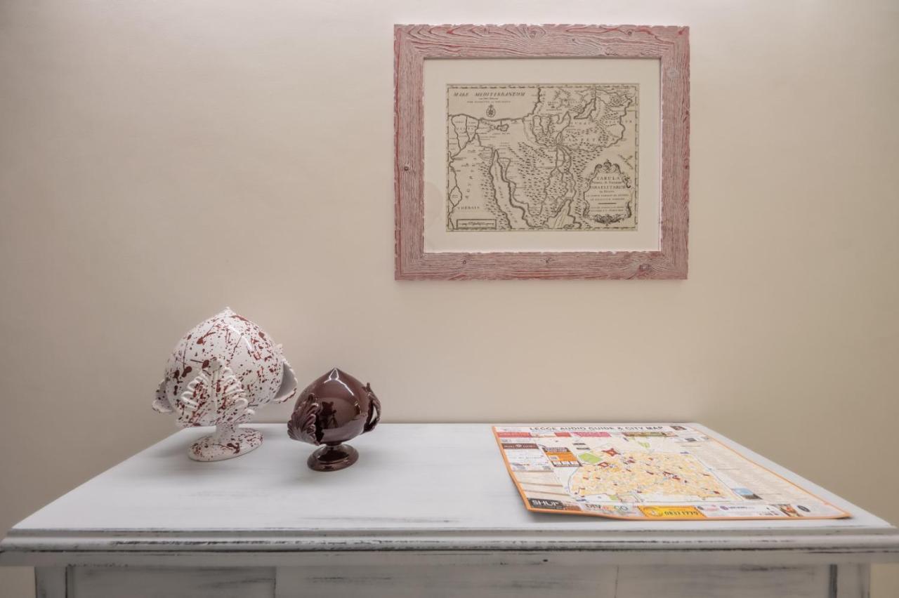 Michelangelo B&B Лечче Экстерьер фото