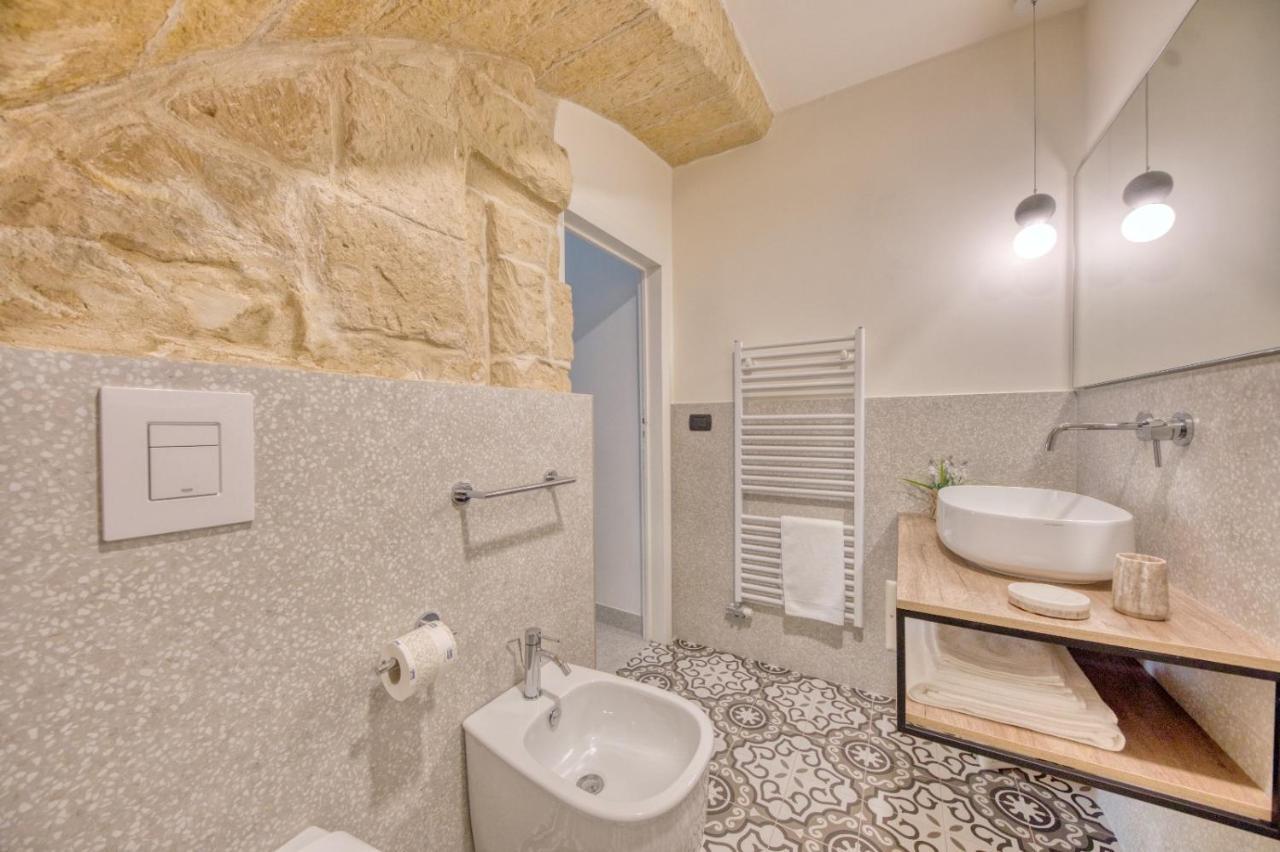 Michelangelo B&B Лечче Экстерьер фото