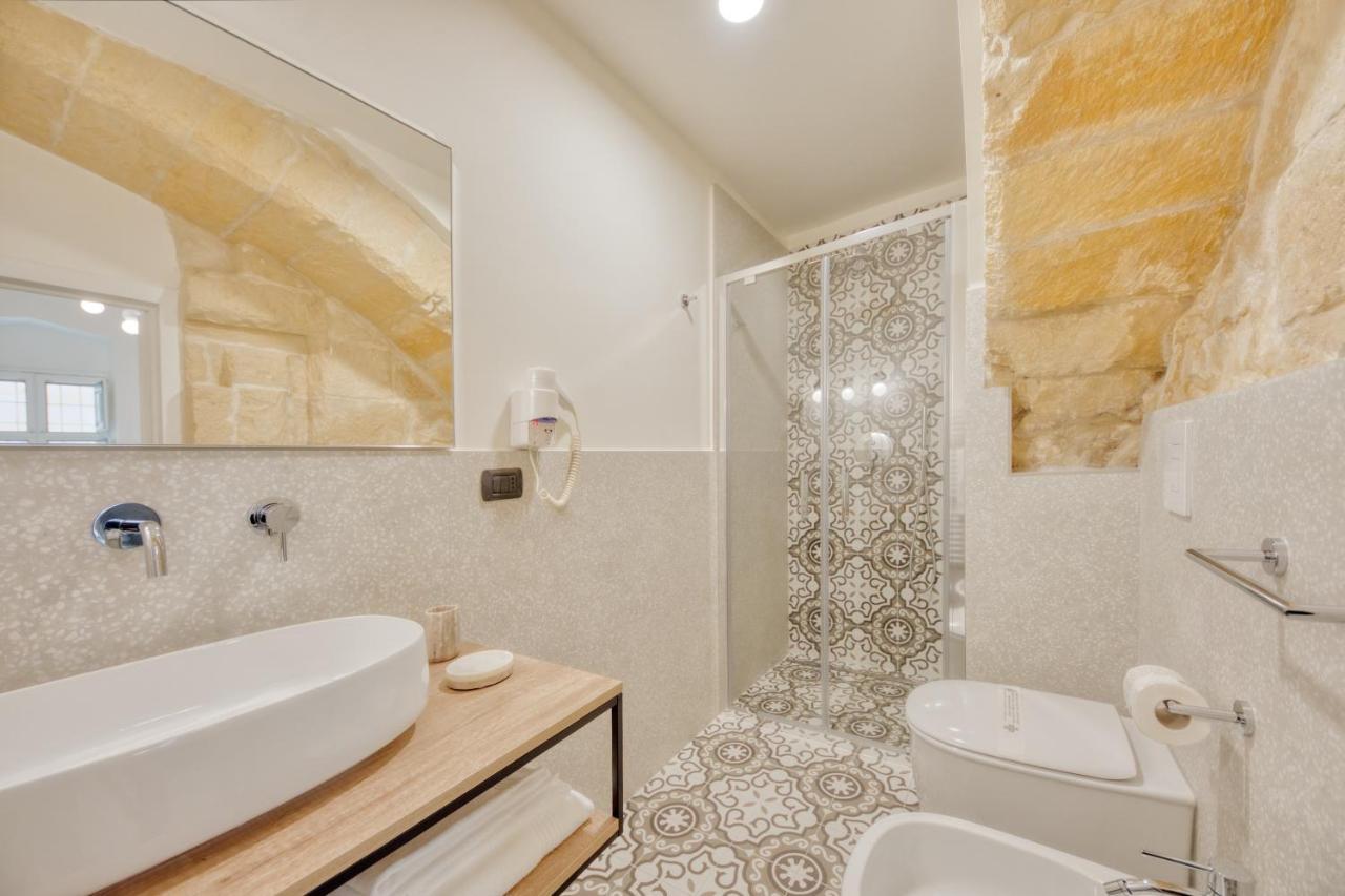 Michelangelo B&B Лечче Экстерьер фото